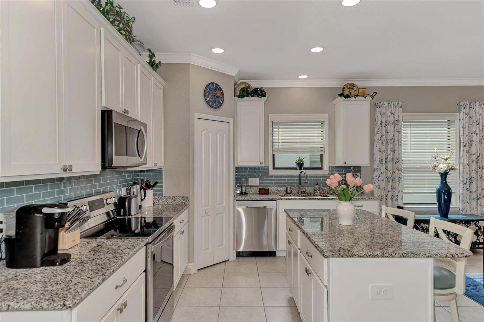 Image 11 of 46 For 15240 Mille Fiore Boulevard