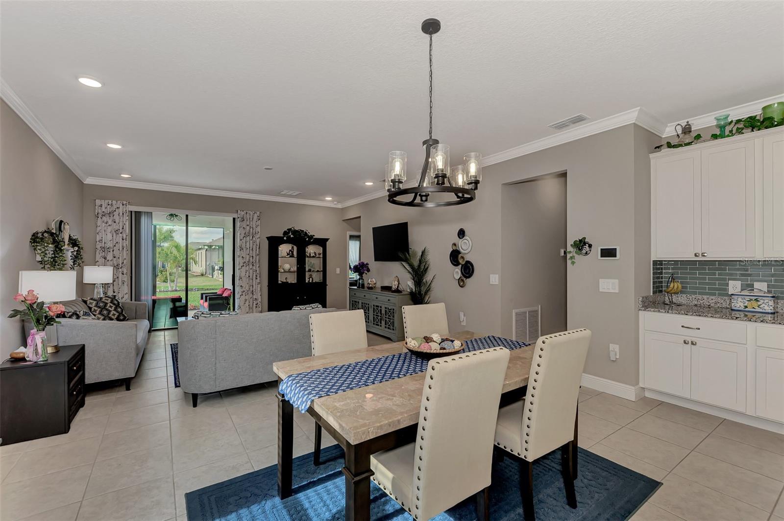 Image 17 of 46 For 15240 Mille Fiore Boulevard