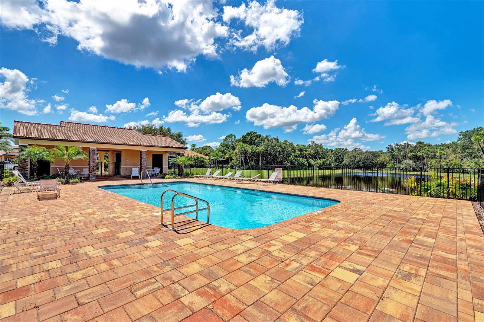 Image 44 of 46 For 15240 Mille Fiore Boulevard