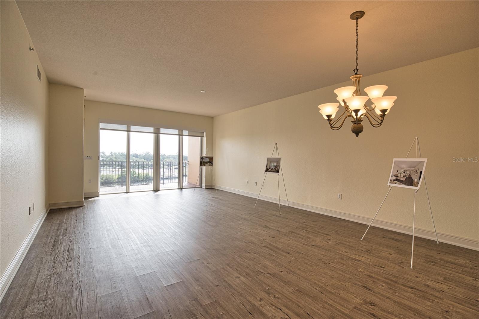 Image 10 of 30 For 157 Tampa Avenue E 407