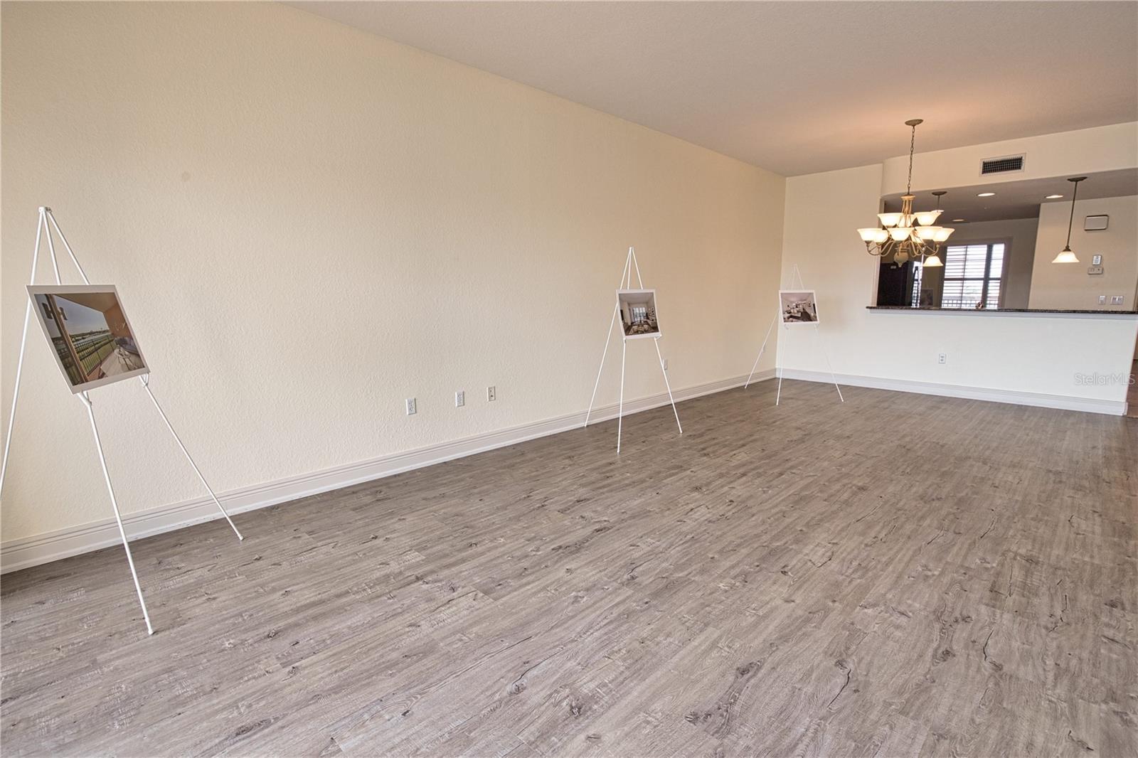 Image 11 of 30 For 157 Tampa Avenue E 407