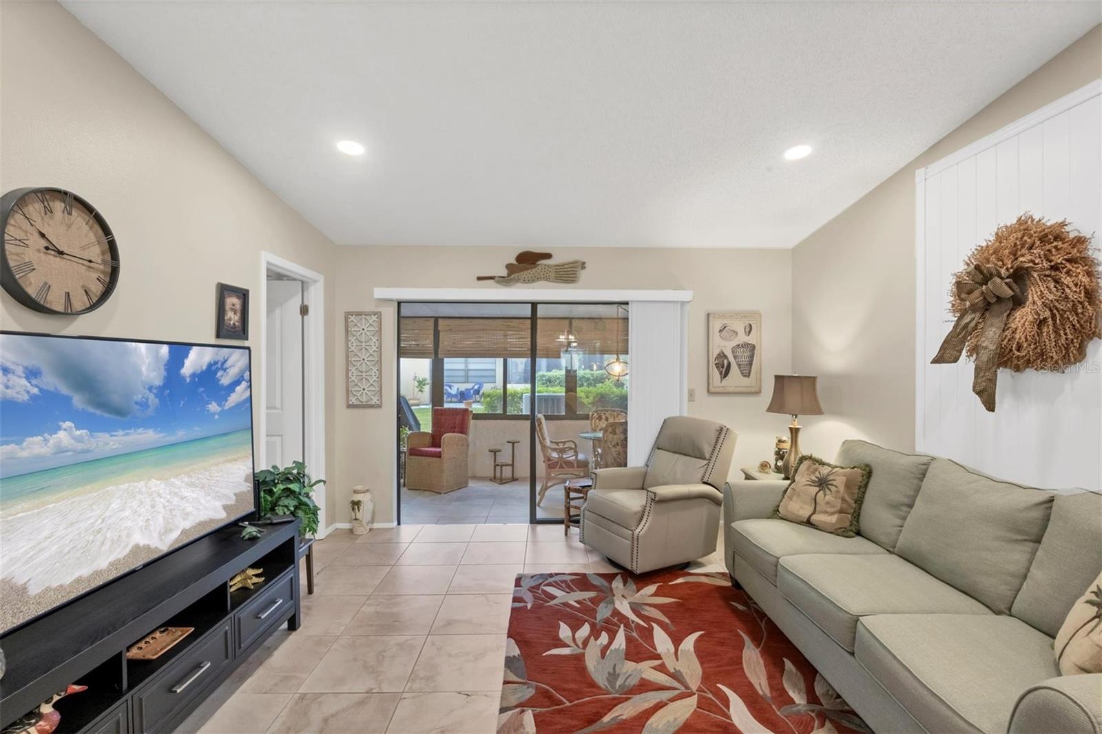 Image 12 of 47 For 1231 56th Street W 1231