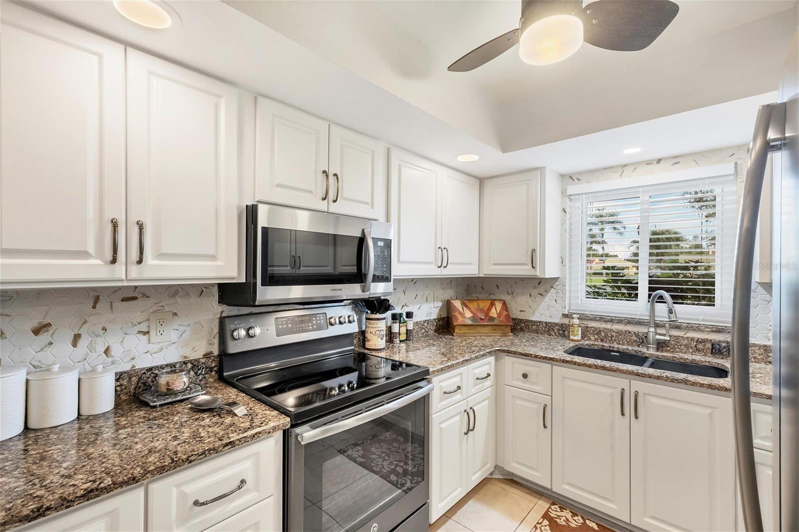 Image 15 of 47 For 1231 56th Street W 1231