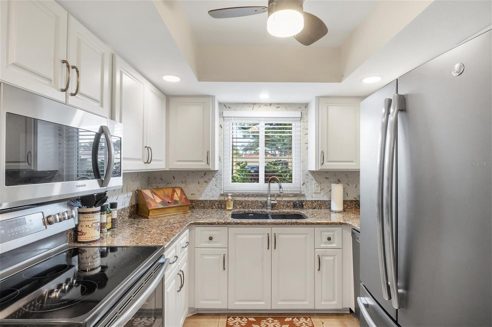 Image 16 of 47 For 1231 56th Street W 1231