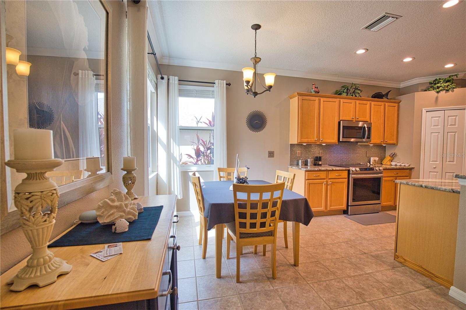 Image 15 of 75 For 5288 Layton Drive