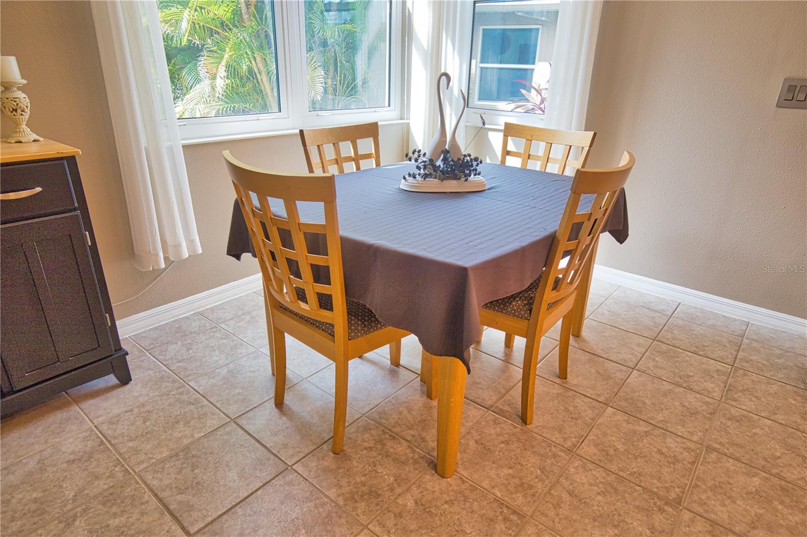 Image 16 of 75 For 5288 Layton Drive