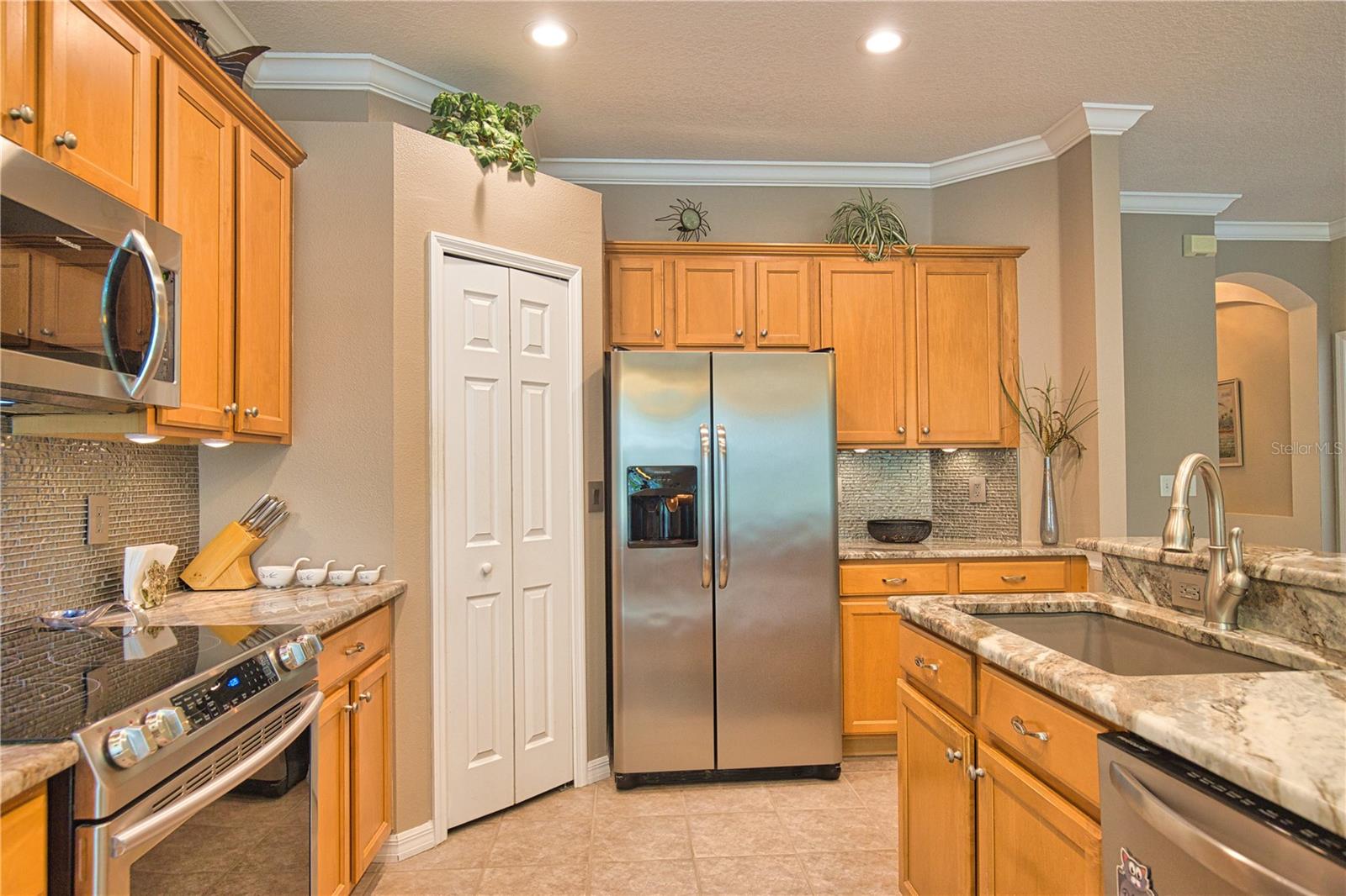 Image 28 of 75 For 5288 Layton Drive