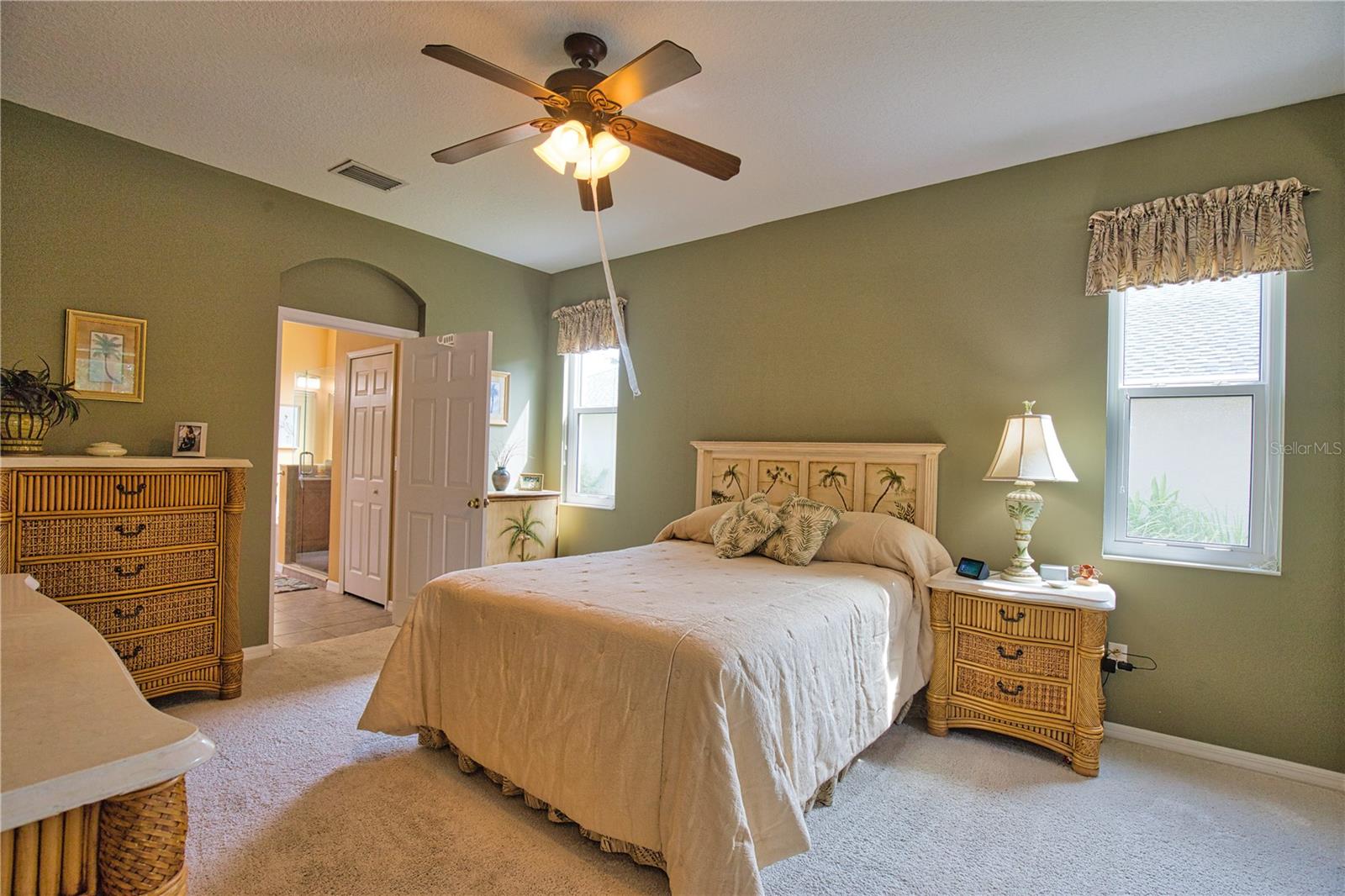 Image 32 of 75 For 5288 Layton Drive