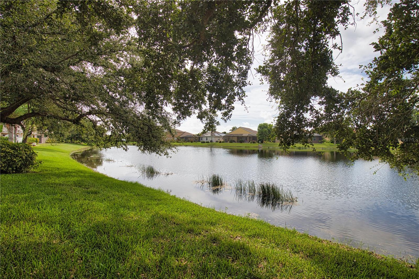 Image 60 of 75 For 5288 Layton Drive
