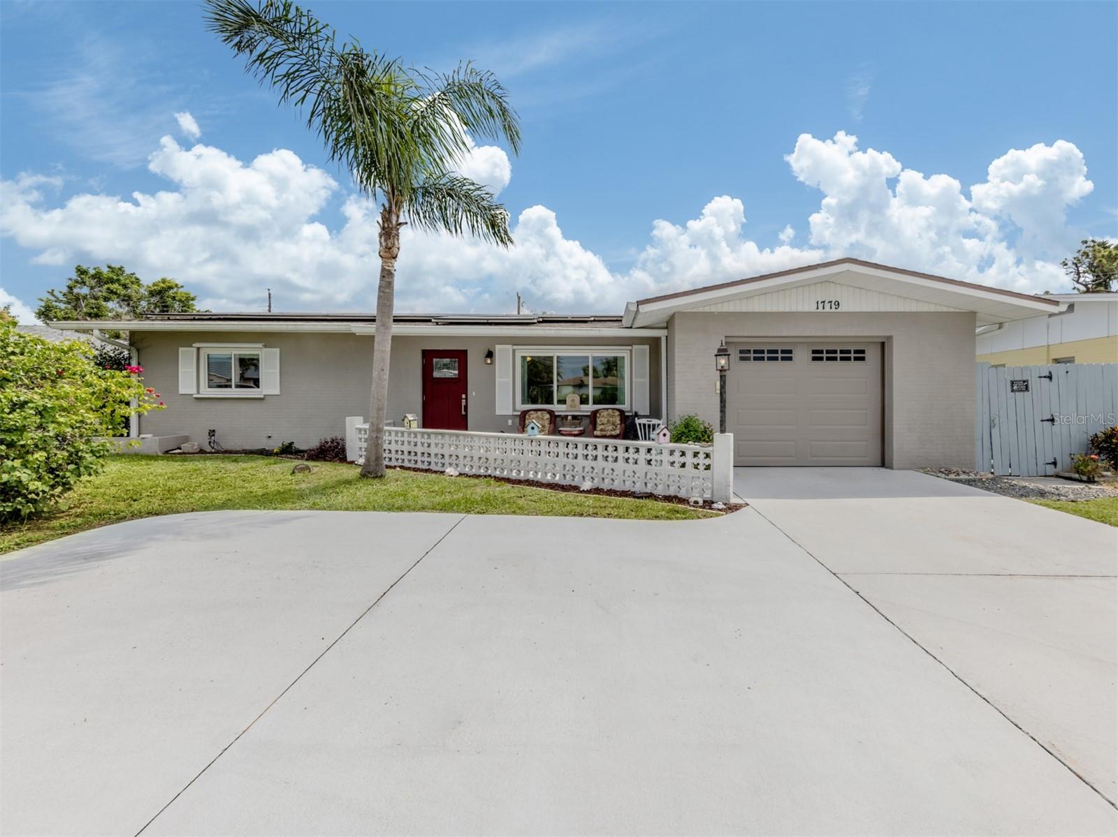 Details for 1779 Valencia Drive, VENICE, FL 34293