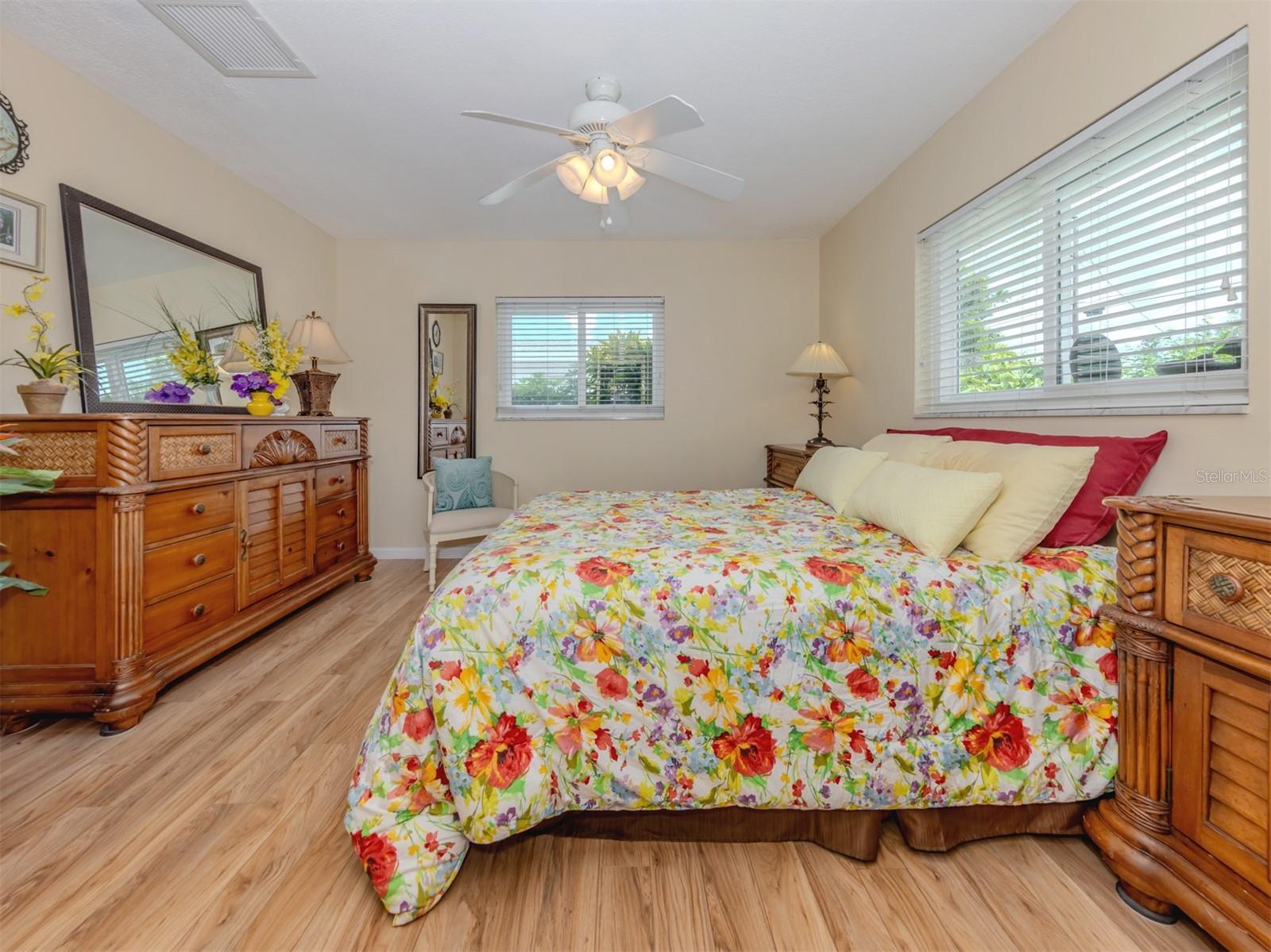 Image 18 of 56 For 1779 Valencia Drive