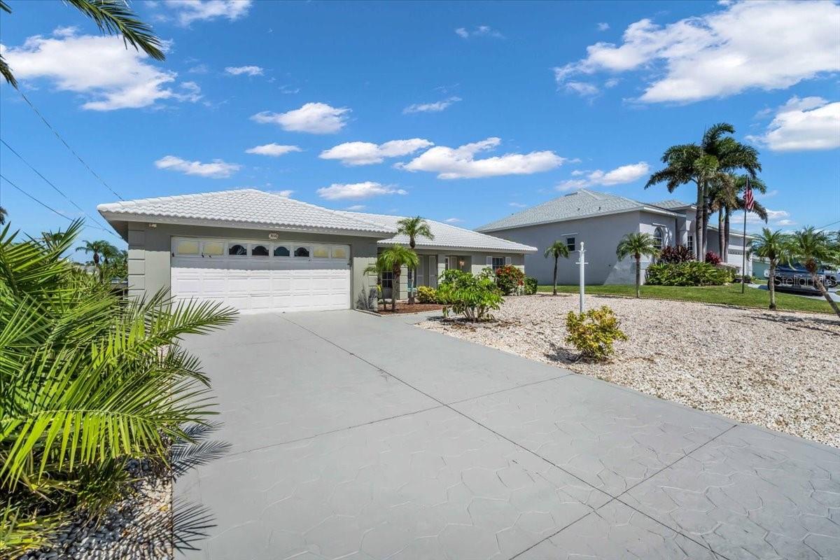 Image 38 of 50 For 3816 Royal Palm Drive