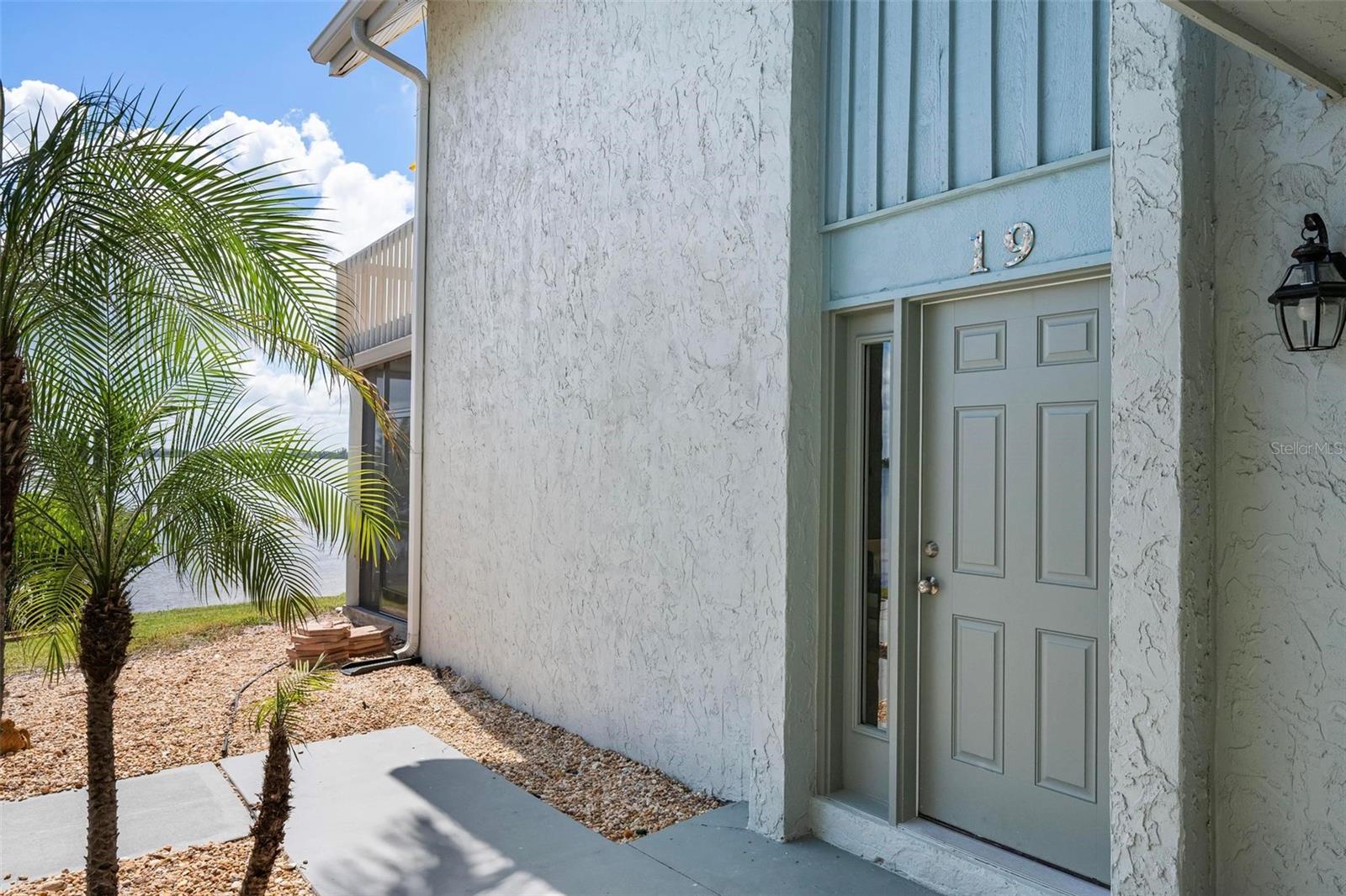 Image 5 of 47 For 6005 Beach Road 19