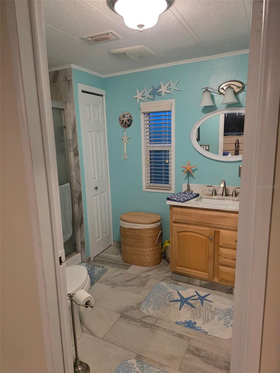 Image 21 of 55 For 706 Watersedge Street
