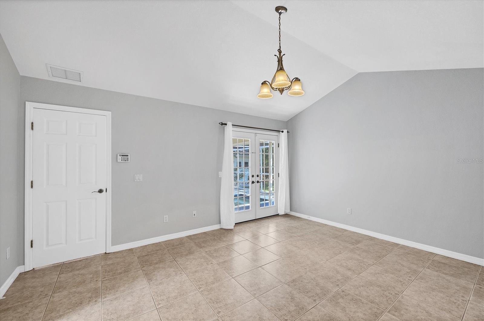 Image 19 of 50 For 1550 Biscayne Drive