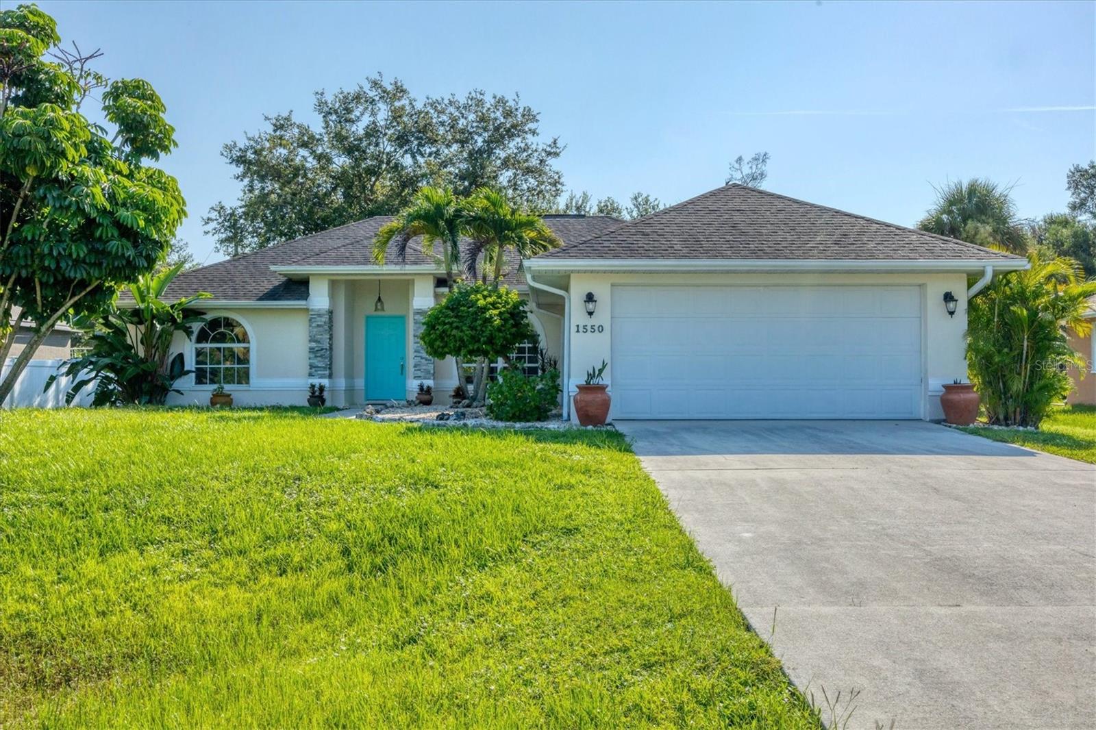 Image 4 of 50 For 1550 Biscayne Drive