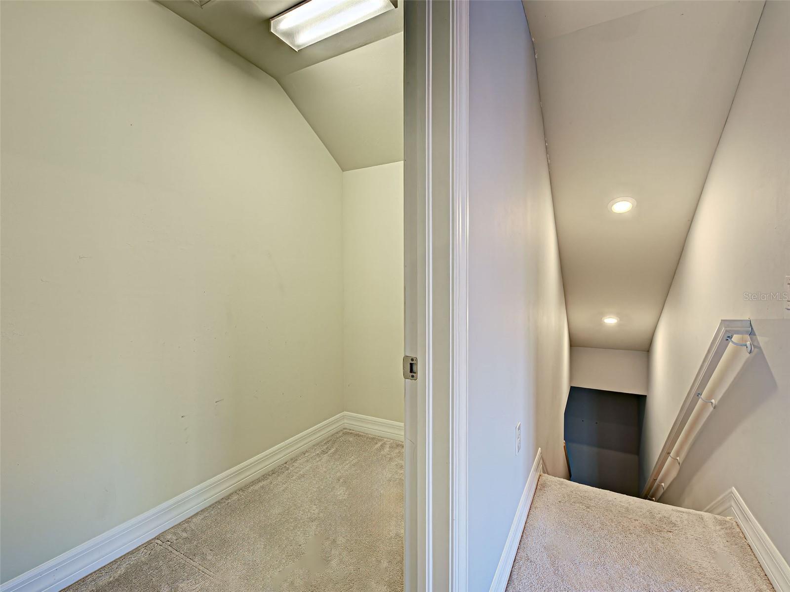 Image 41 of 99 For 13836 Campoleone Street