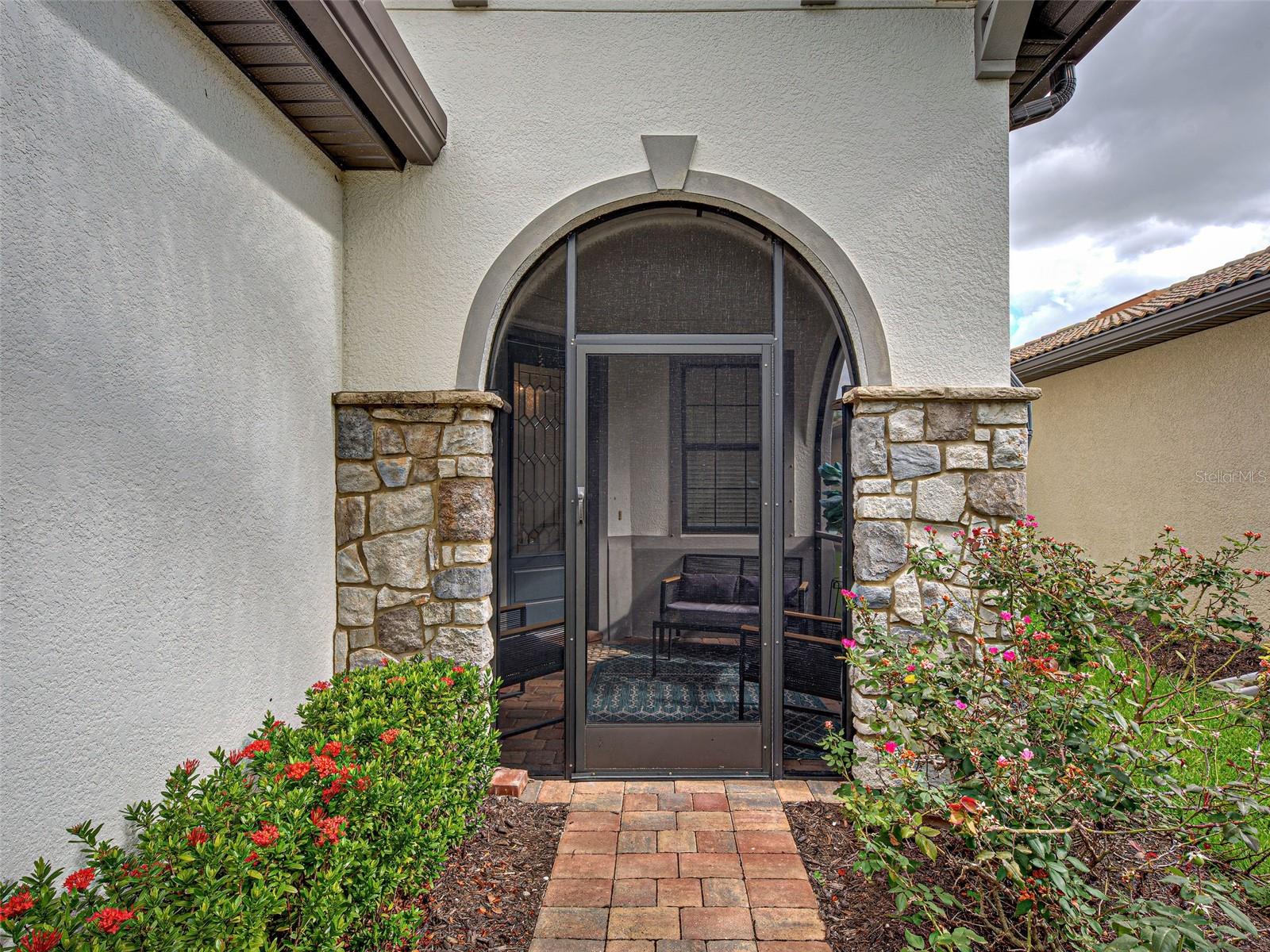 Image 5 of 99 For 13836 Campoleone Street