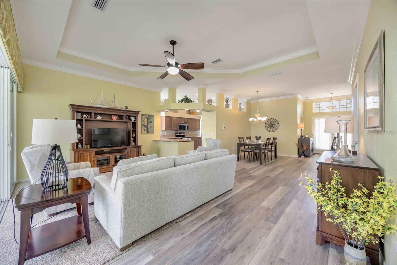 Image 17 of 62 For 696 Misty Pine Drive