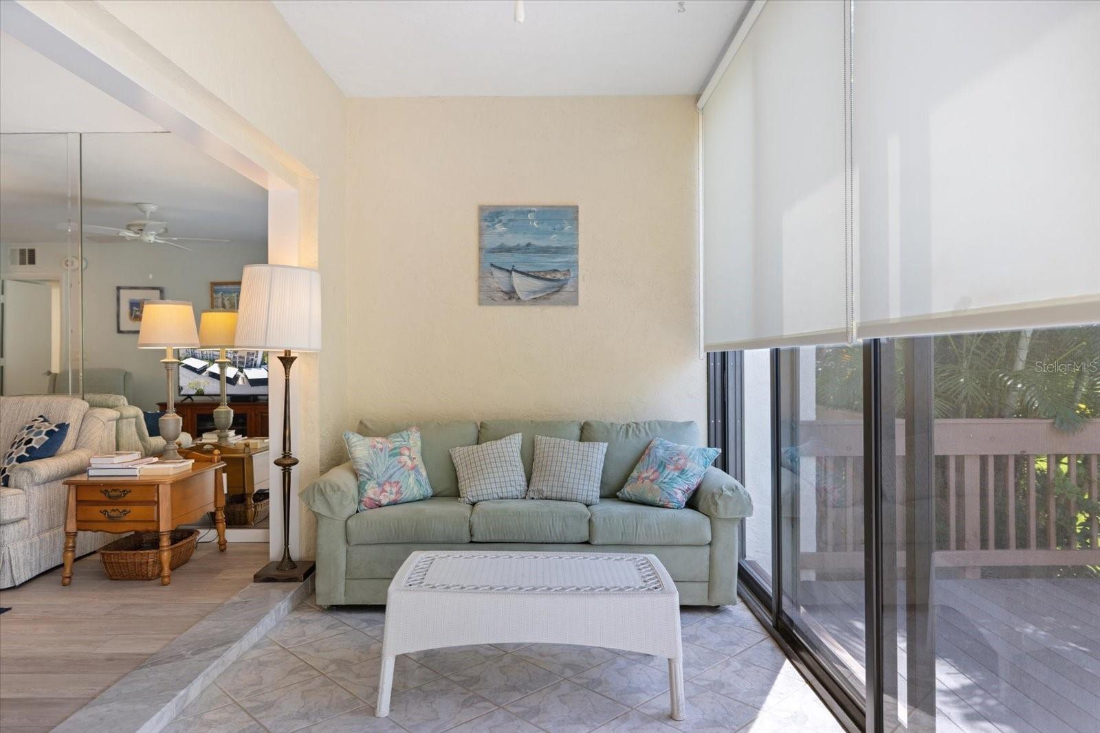 Image 11 of 35 For 832 Bird Bay Way 113