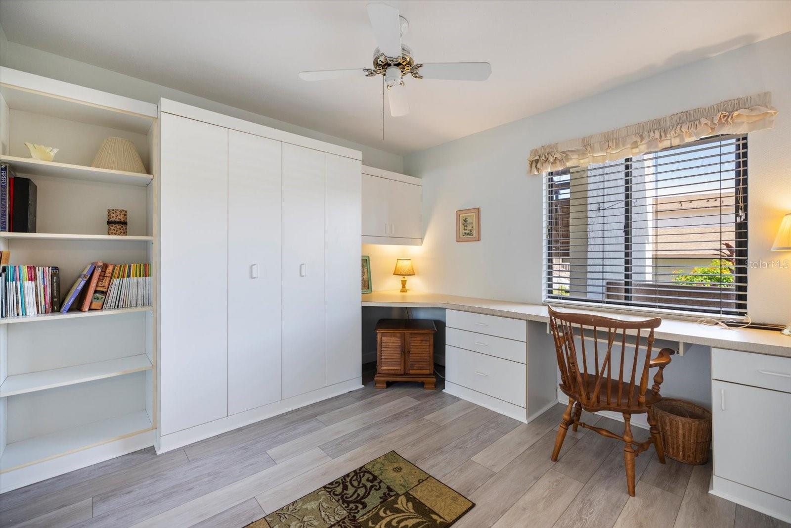 Image 20 of 35 For 832 Bird Bay Way 113