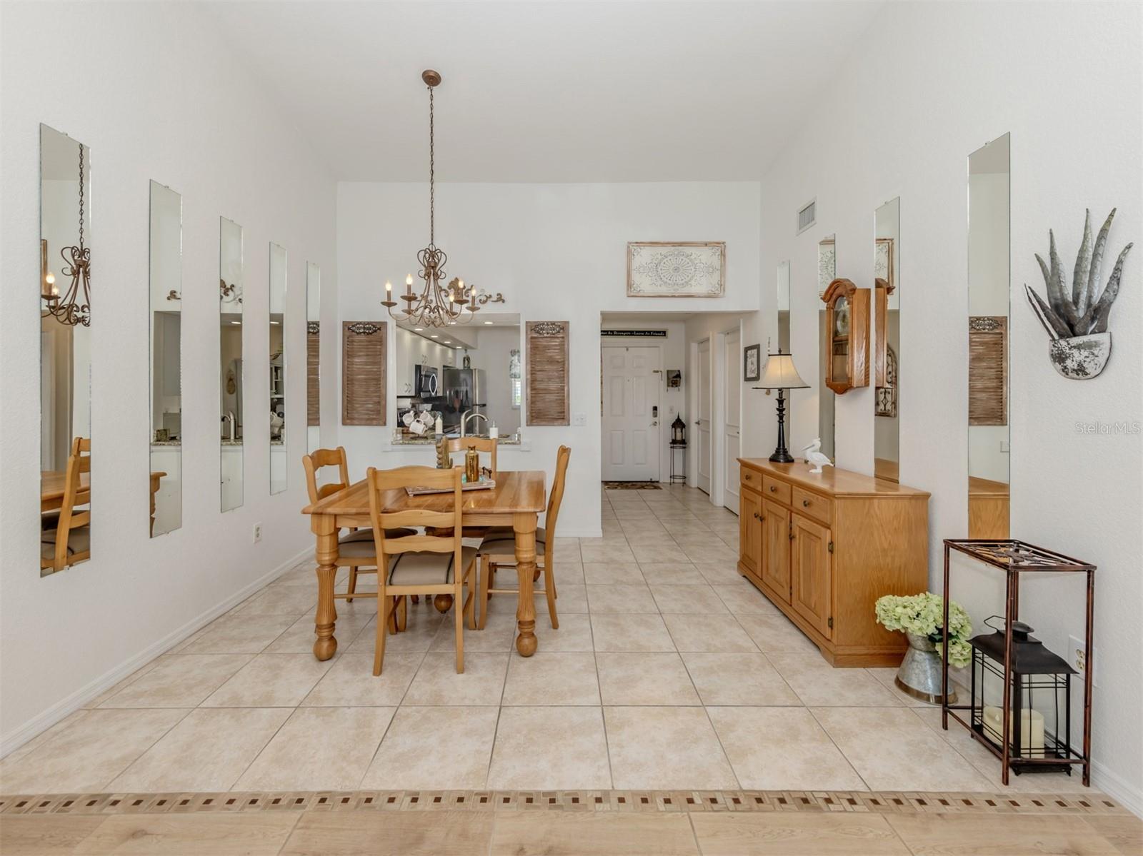 Image 15 of 73 For 26333 Nadir Road 105