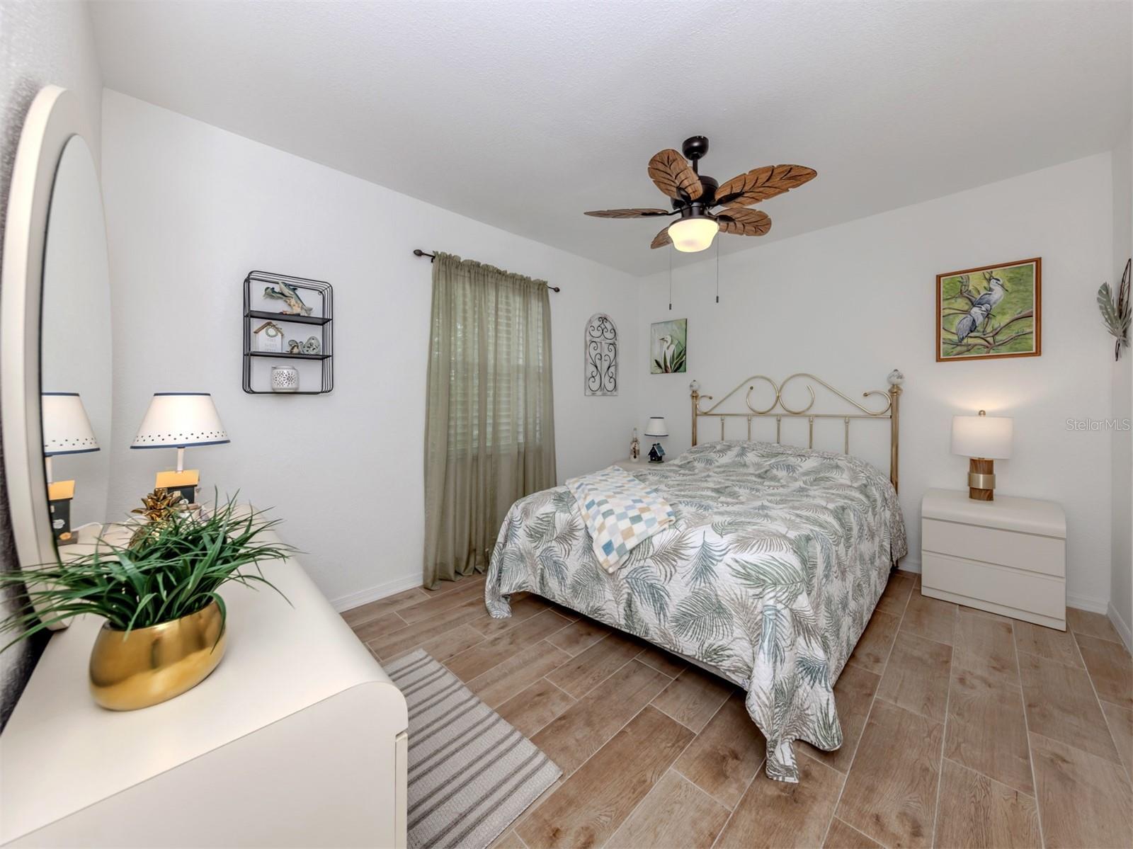 Image 30 of 73 For 26333 Nadir Road 105