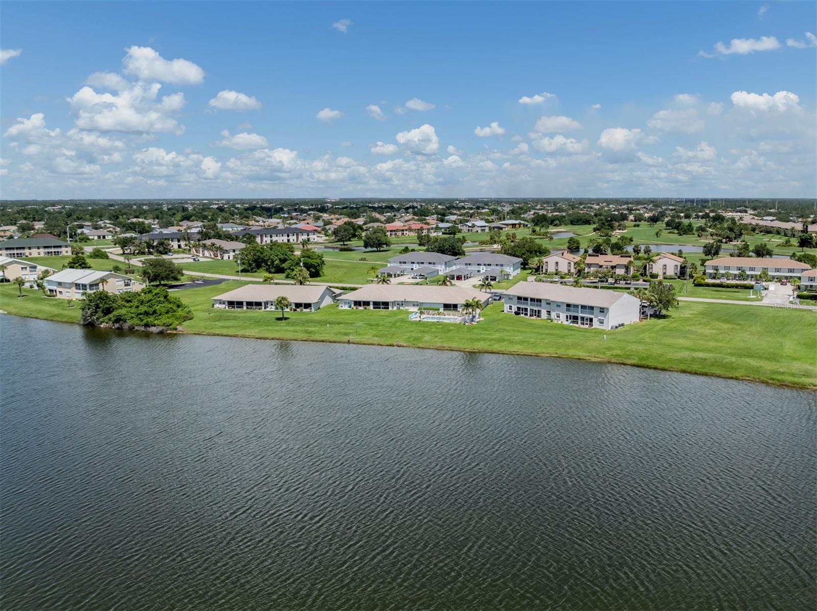 Image 37 of 73 For 26333 Nadir Road 105