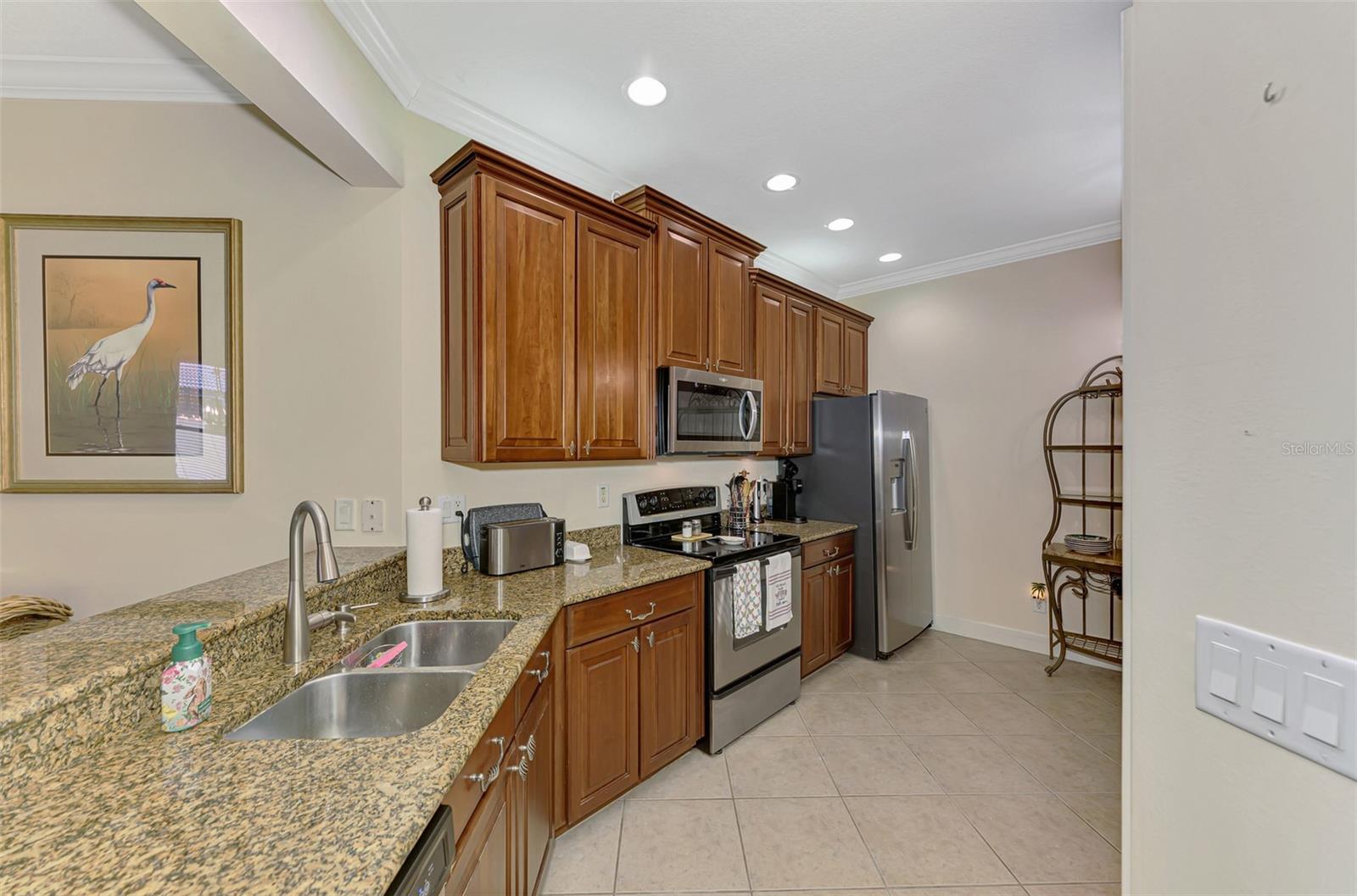 Image 17 of 42 For 1350 Maseno Drive