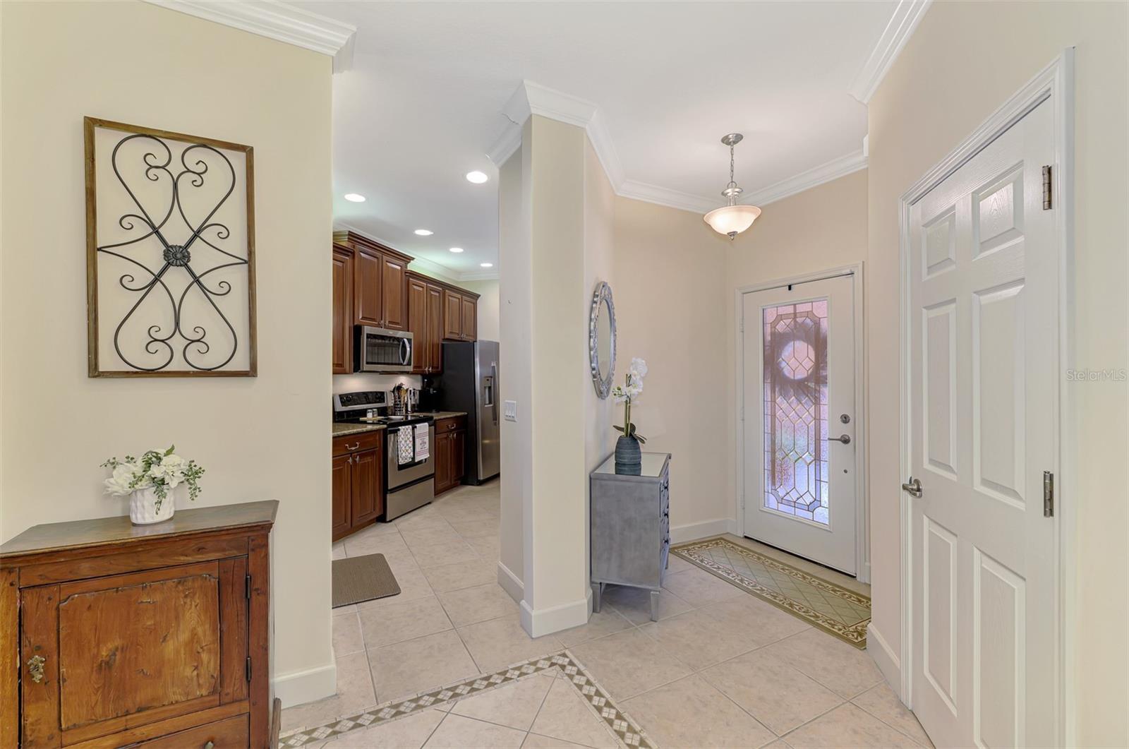 Image 5 of 42 For 1350 Maseno Drive
