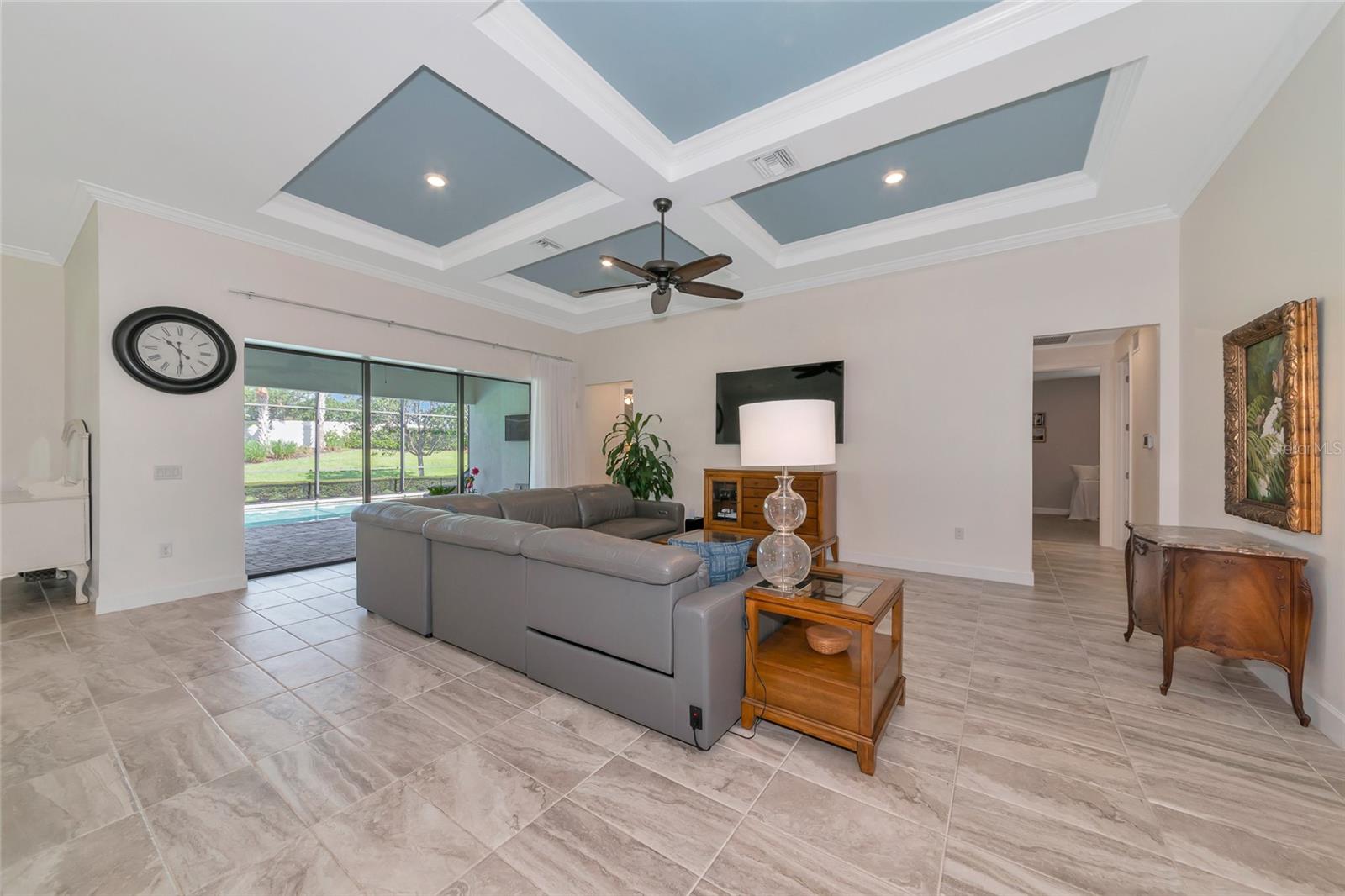 Image 12 of 48 For 7801 Grande Shores Drive