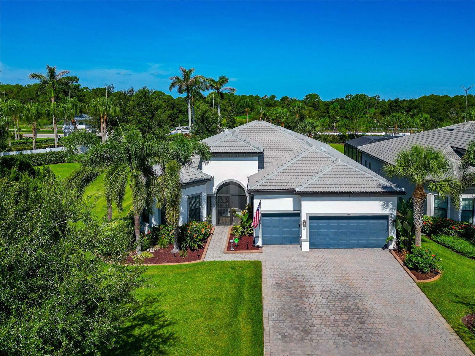 Image 38 of 48 For 7801 Grande Shores Drive