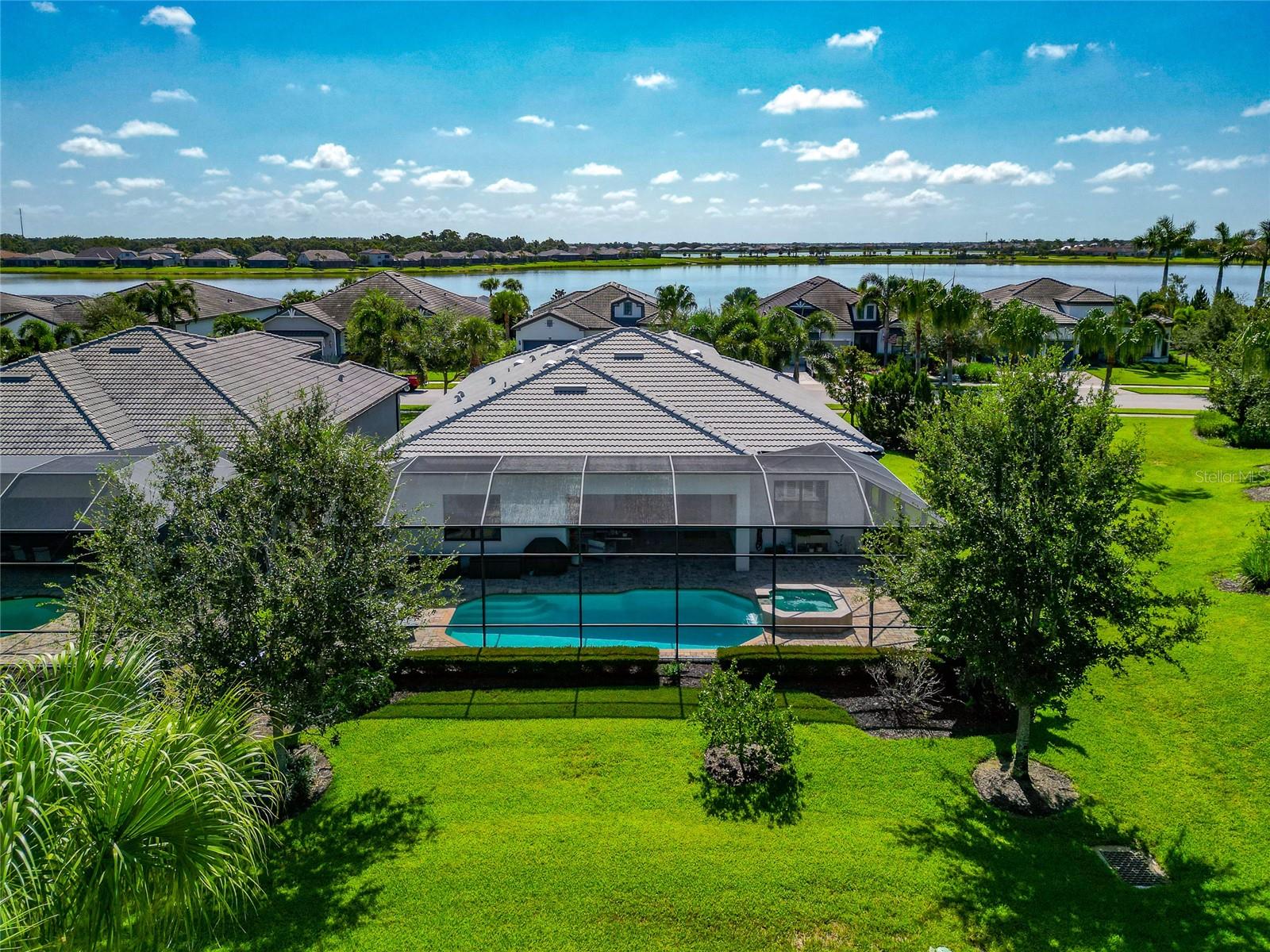 Image 41 of 48 For 7801 Grande Shores Drive