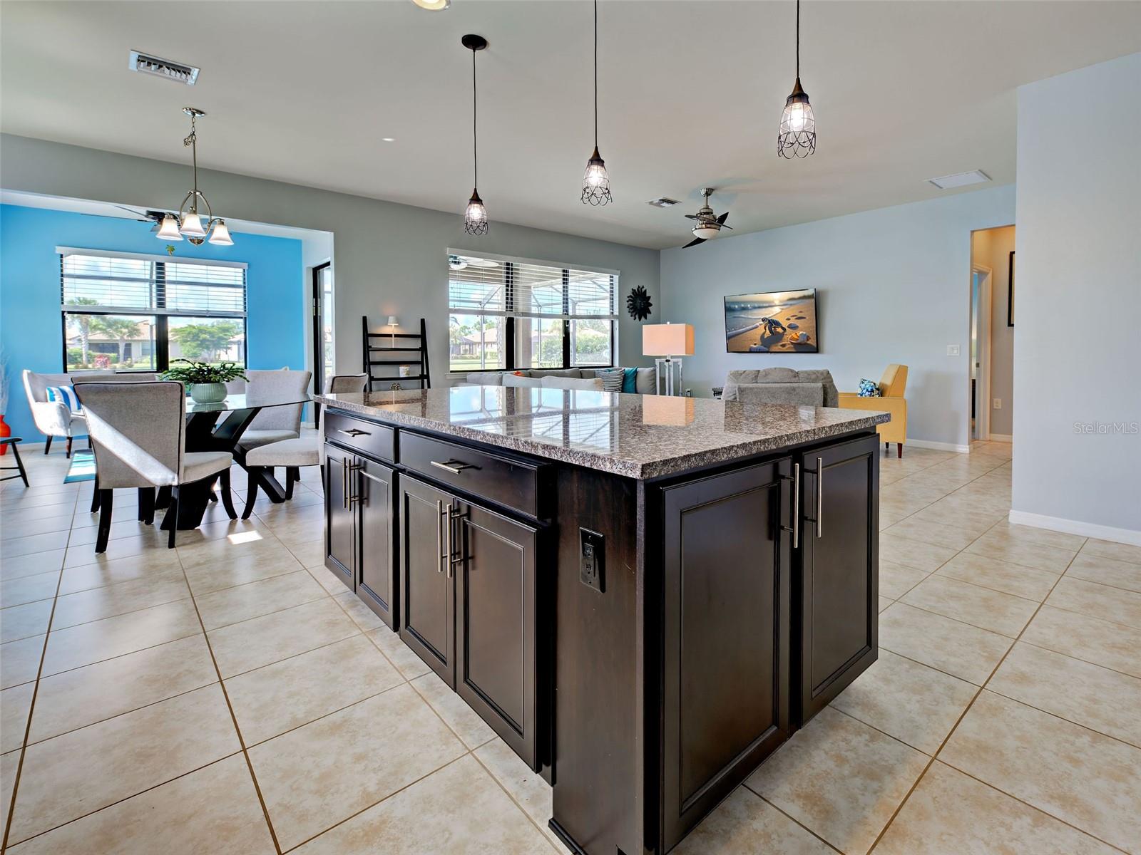 Image 18 of 100 For 13885 Sayda Street