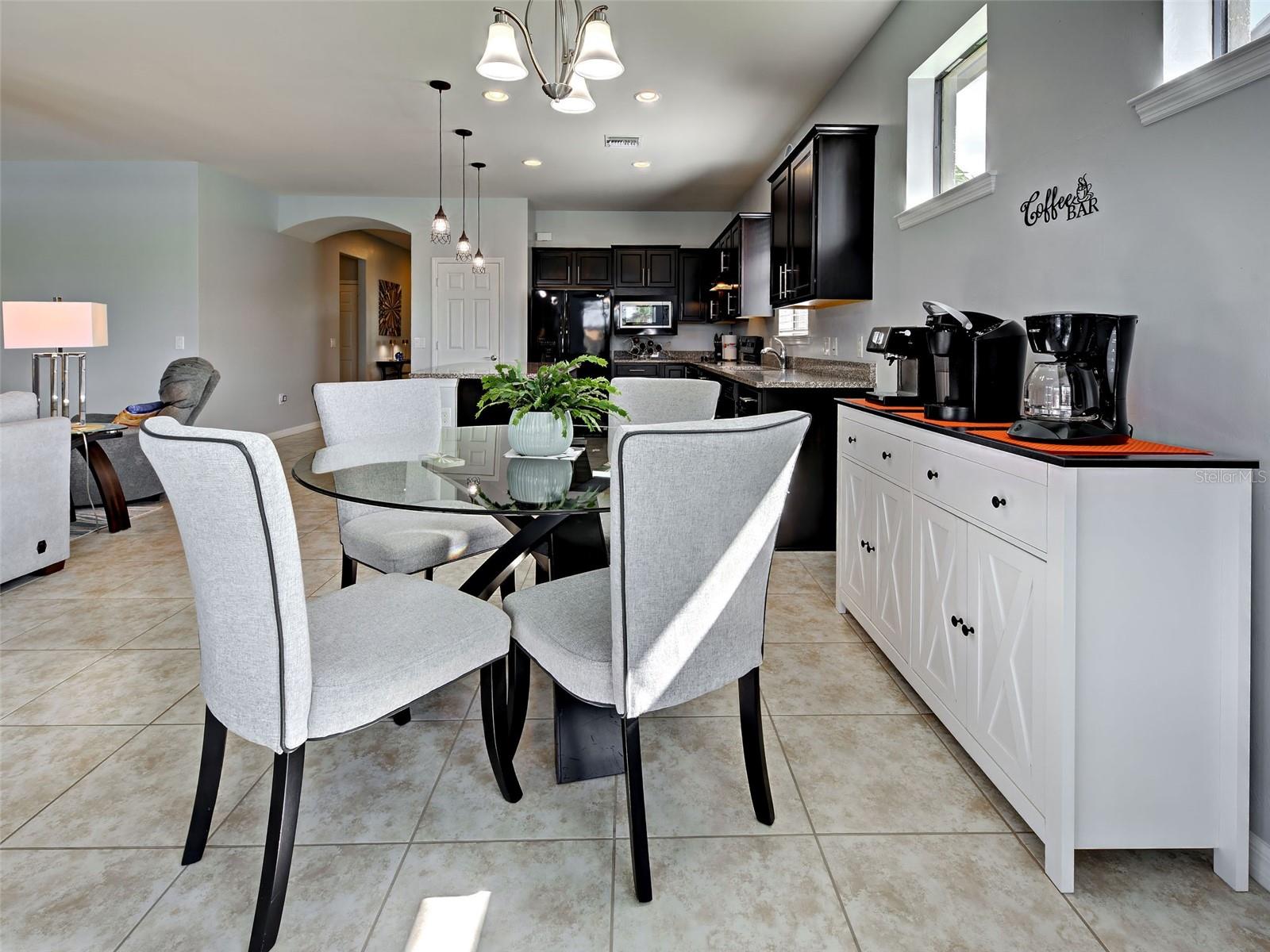 Image 21 of 100 For 13885 Sayda Street