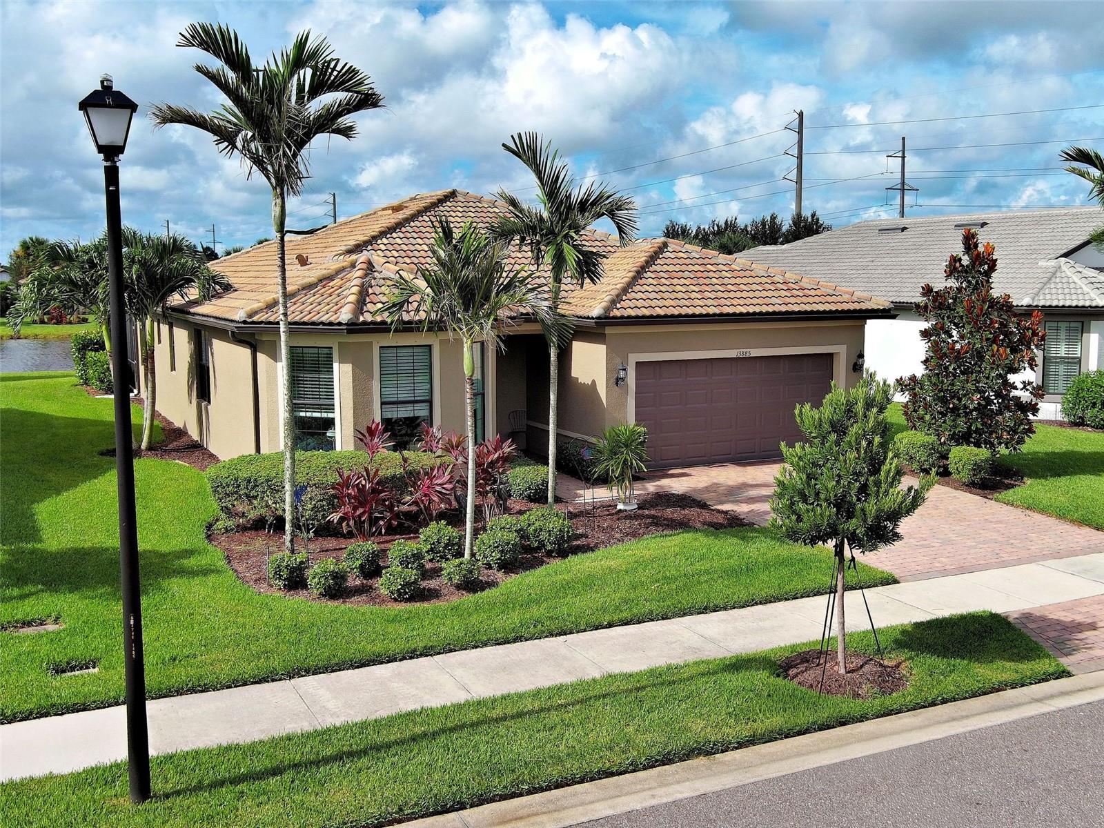 Image 3 of 100 For 13885 Sayda Street