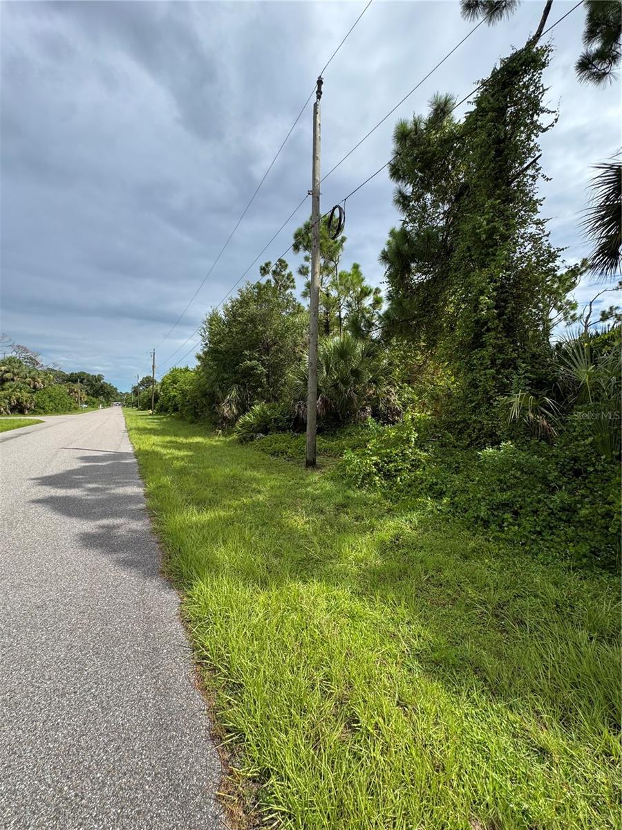 Image 3 of 7 For 395 Ramblewood Street