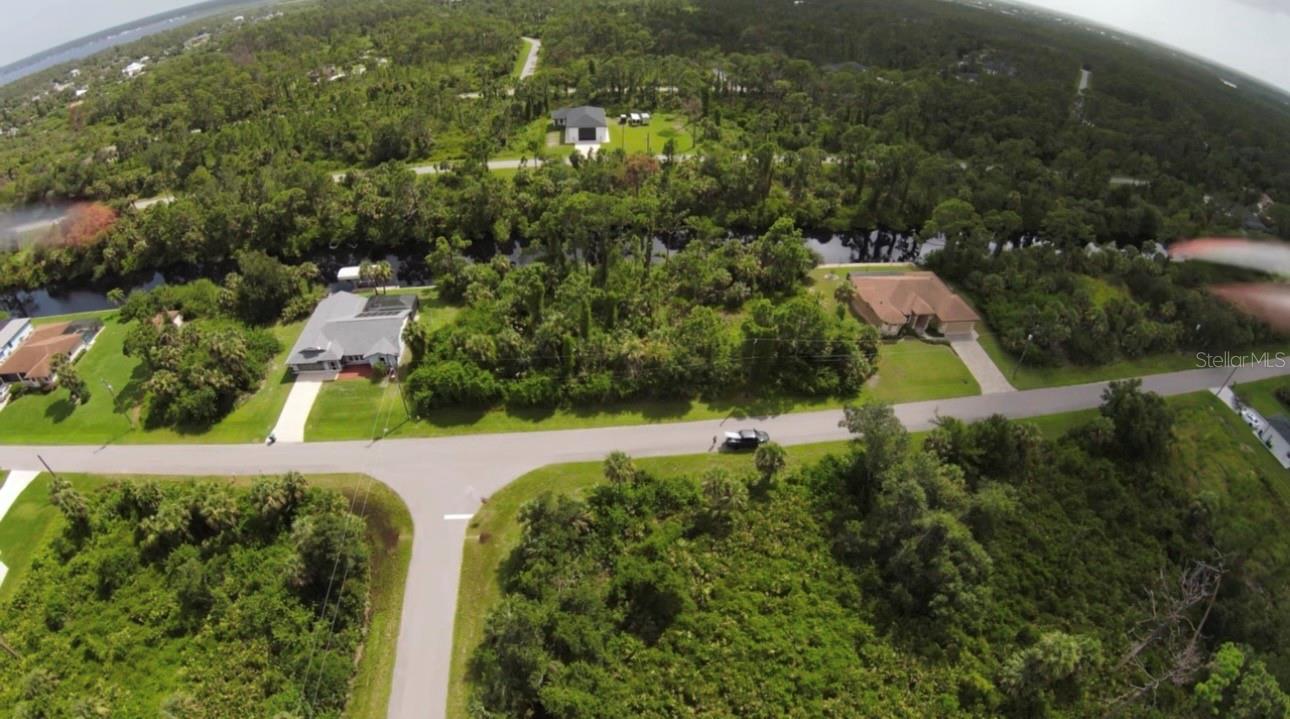 Image 5 of 7 For 395 Ramblewood Street