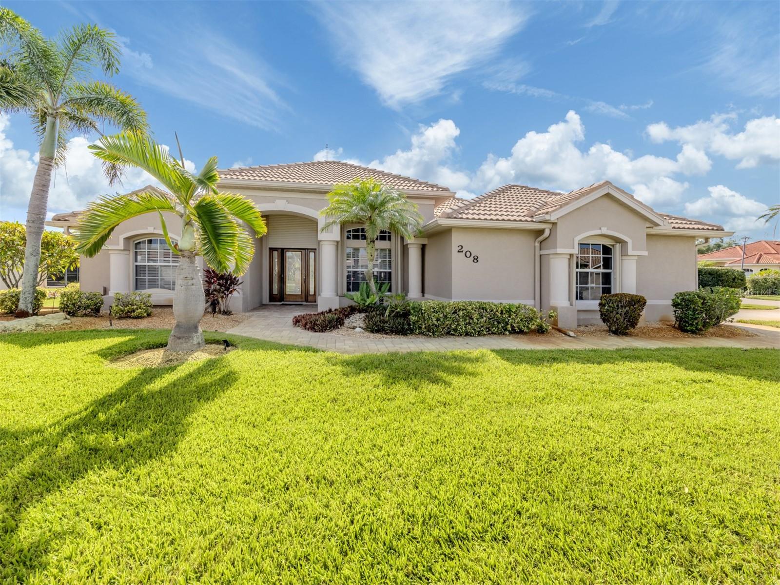 Details for 208 Greywing Court, VENICE, FL 34292