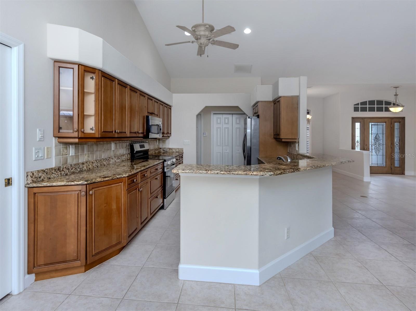Image 13 of 61 For 208 Greywing Court
