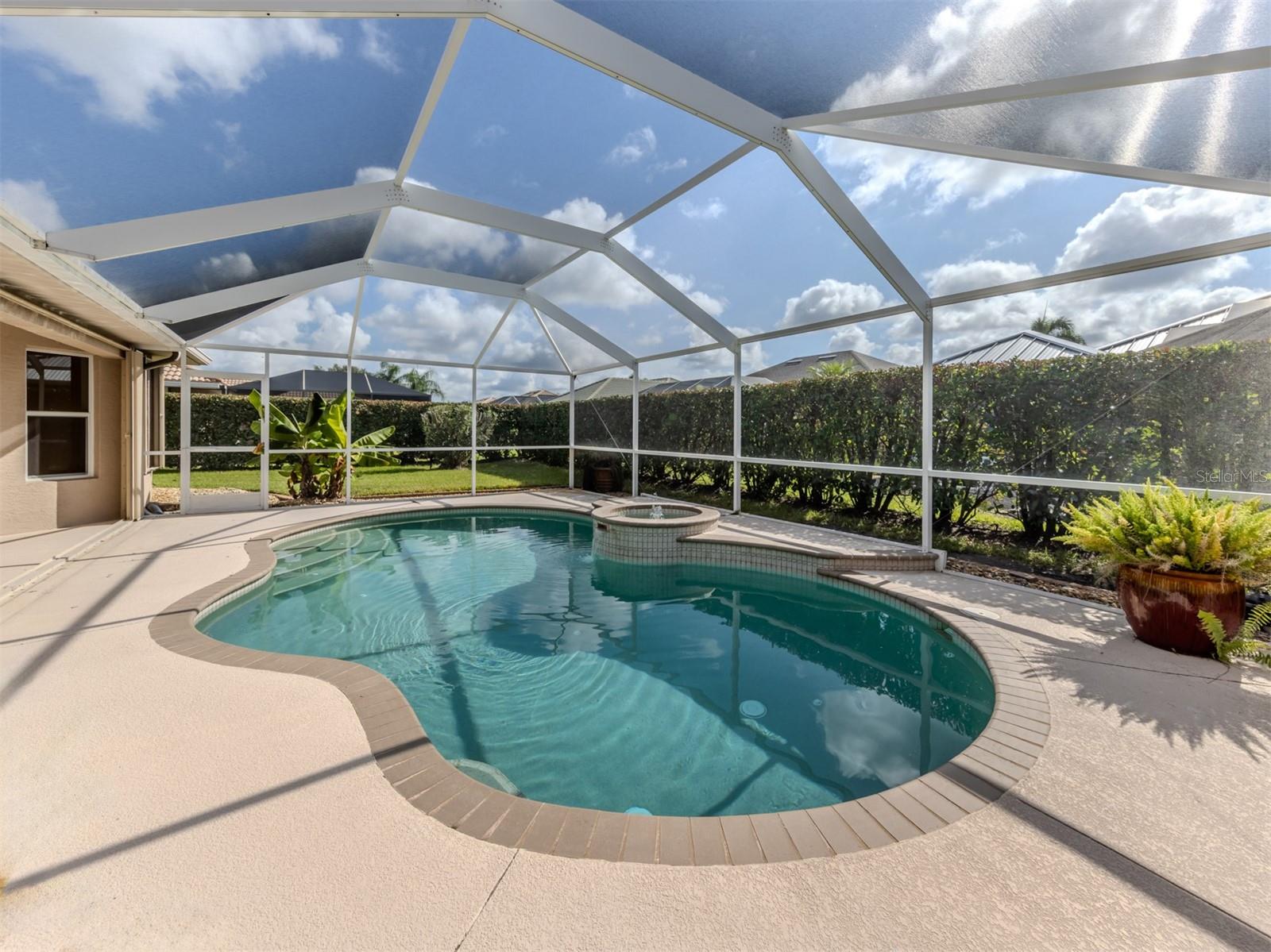 Image 27 of 61 For 208 Greywing Court