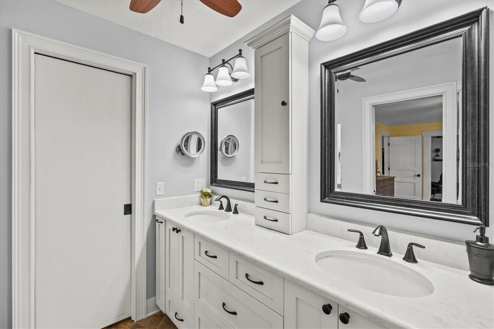 Image 40 of 94 For 1502 Pine Street E