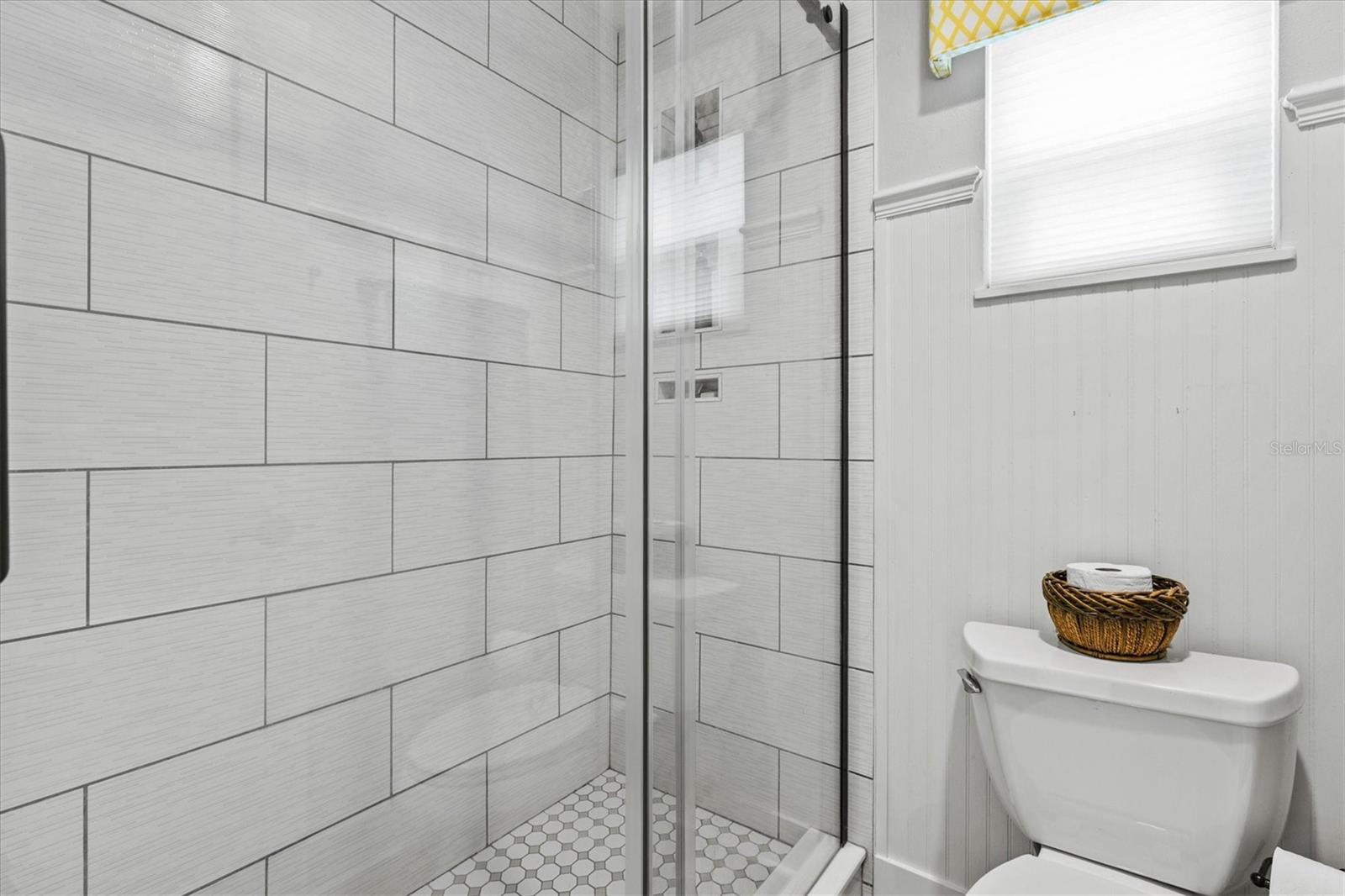 Image 42 of 94 For 1502 Pine Street E
