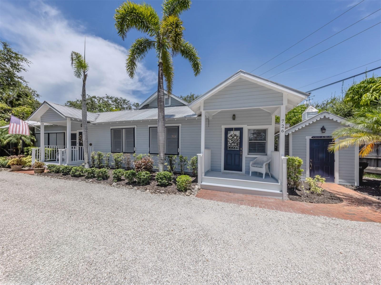 Details for 726 Eagle Point Drive, VENICE, FL 34285