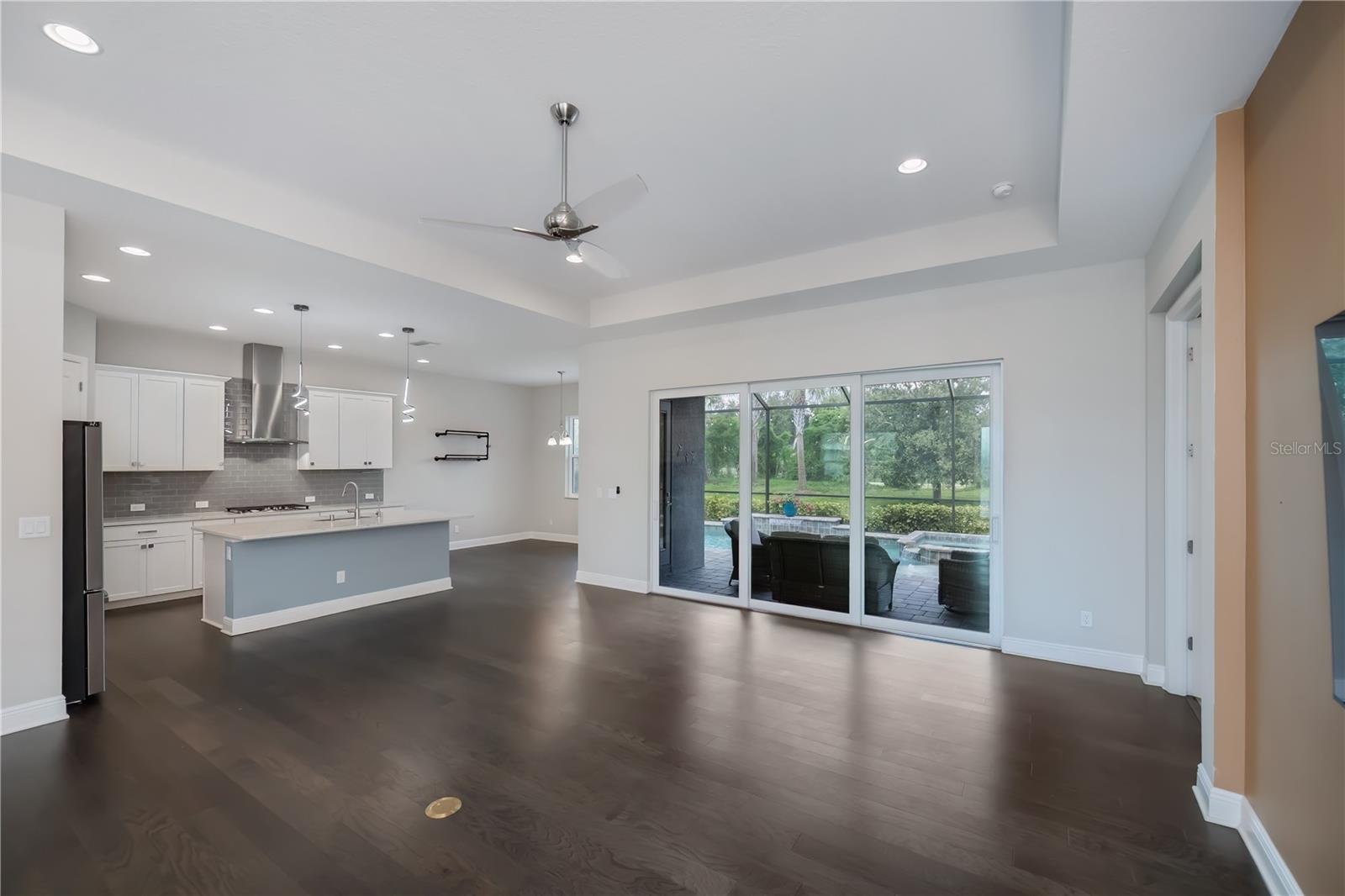 Image 17 of 85 For 6137 Lungo Lago Drive
