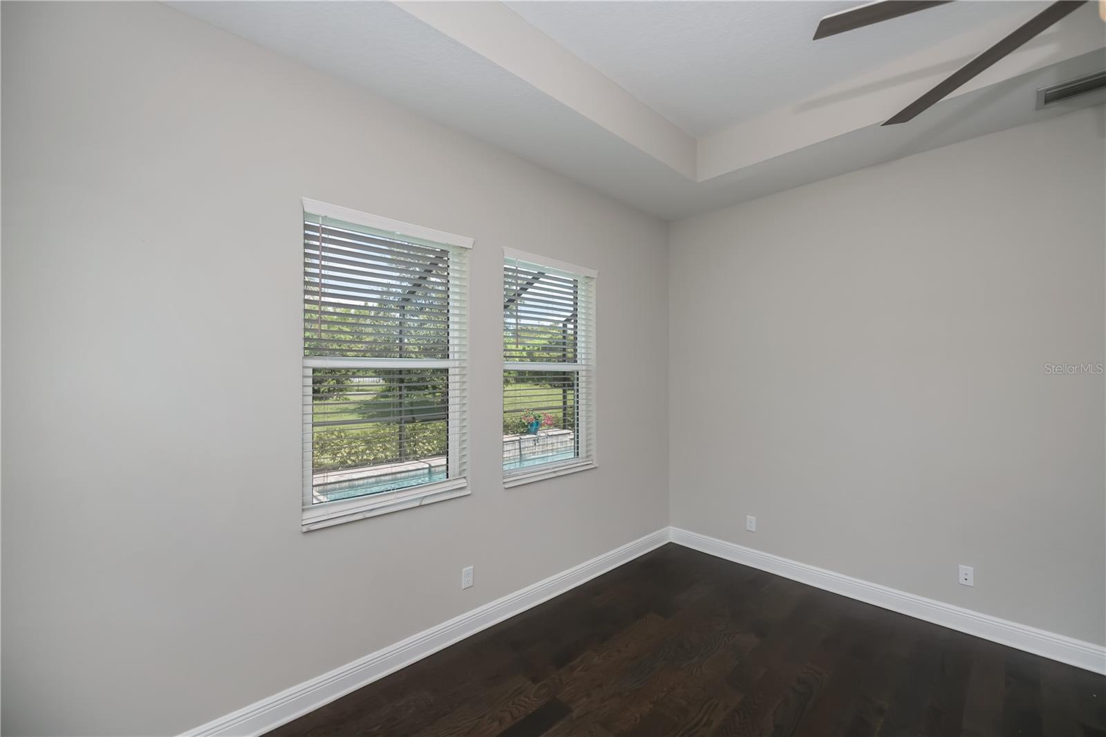 Image 32 of 85 For 6137 Lungo Lago Drive