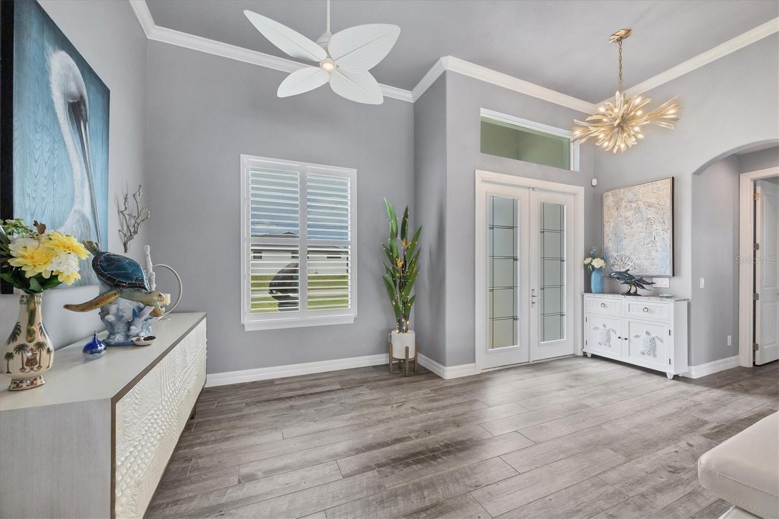 Image 9 of 73 For 15704 Lakeland Circle
