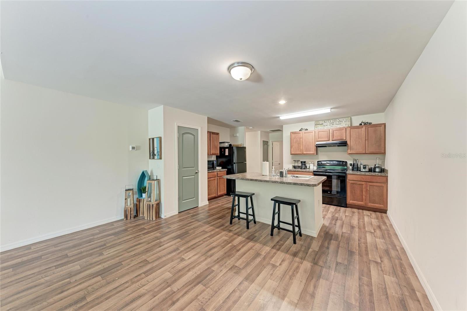 Image 10 of 42 For 26335 Explorer Road