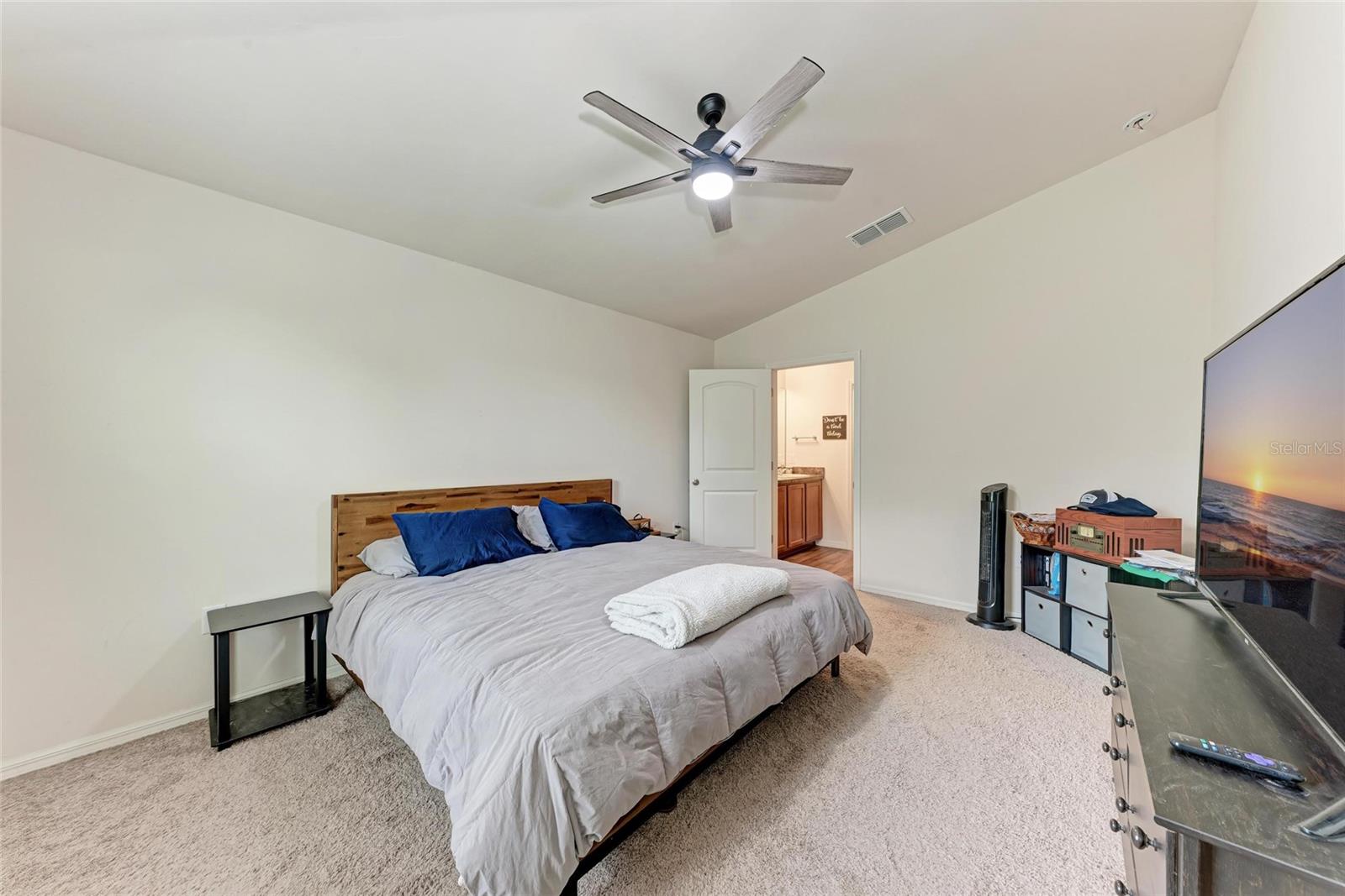 Image 13 of 42 For 26335 Explorer Road