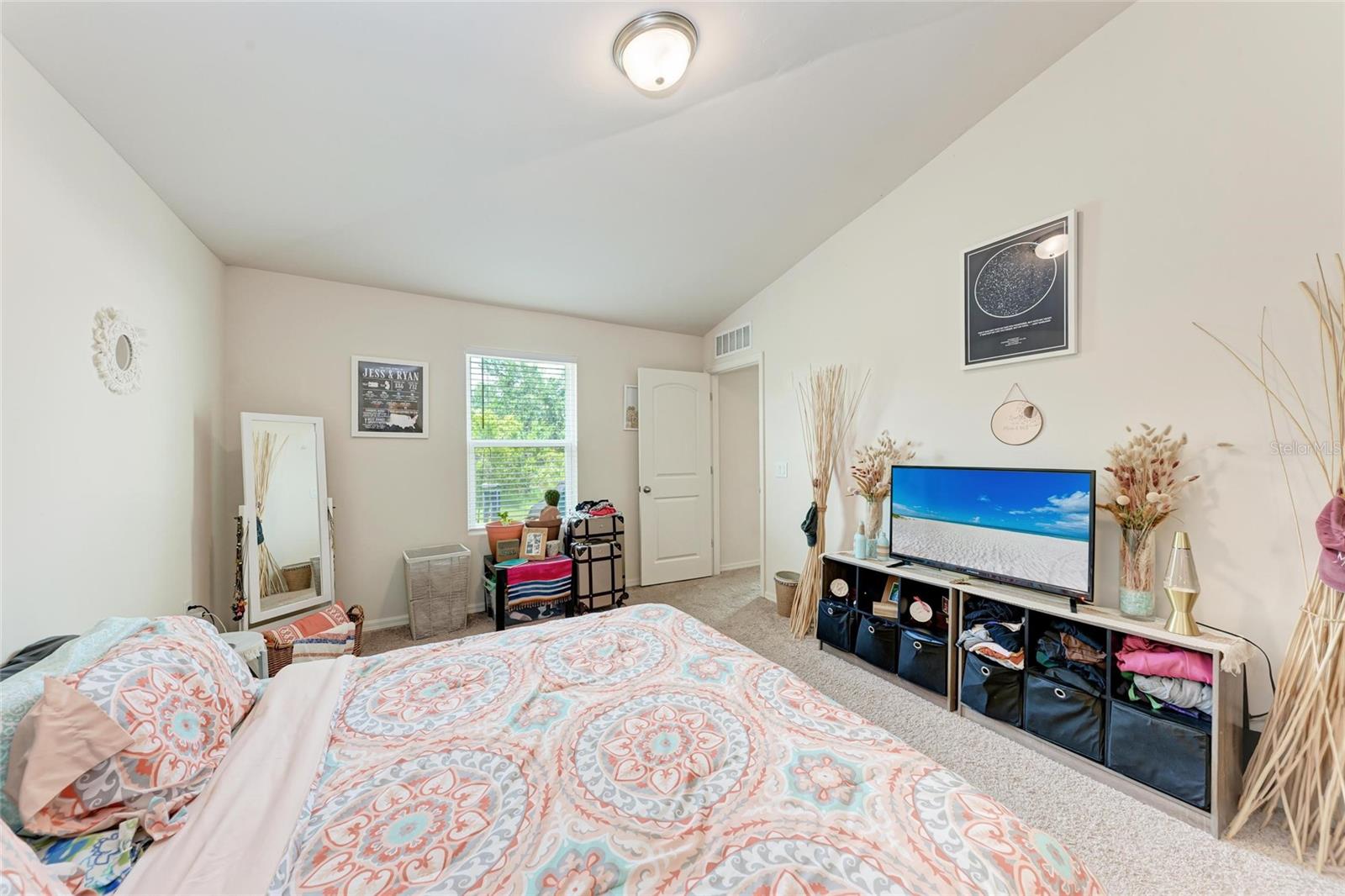 Image 33 of 42 For 26335 Explorer Road
